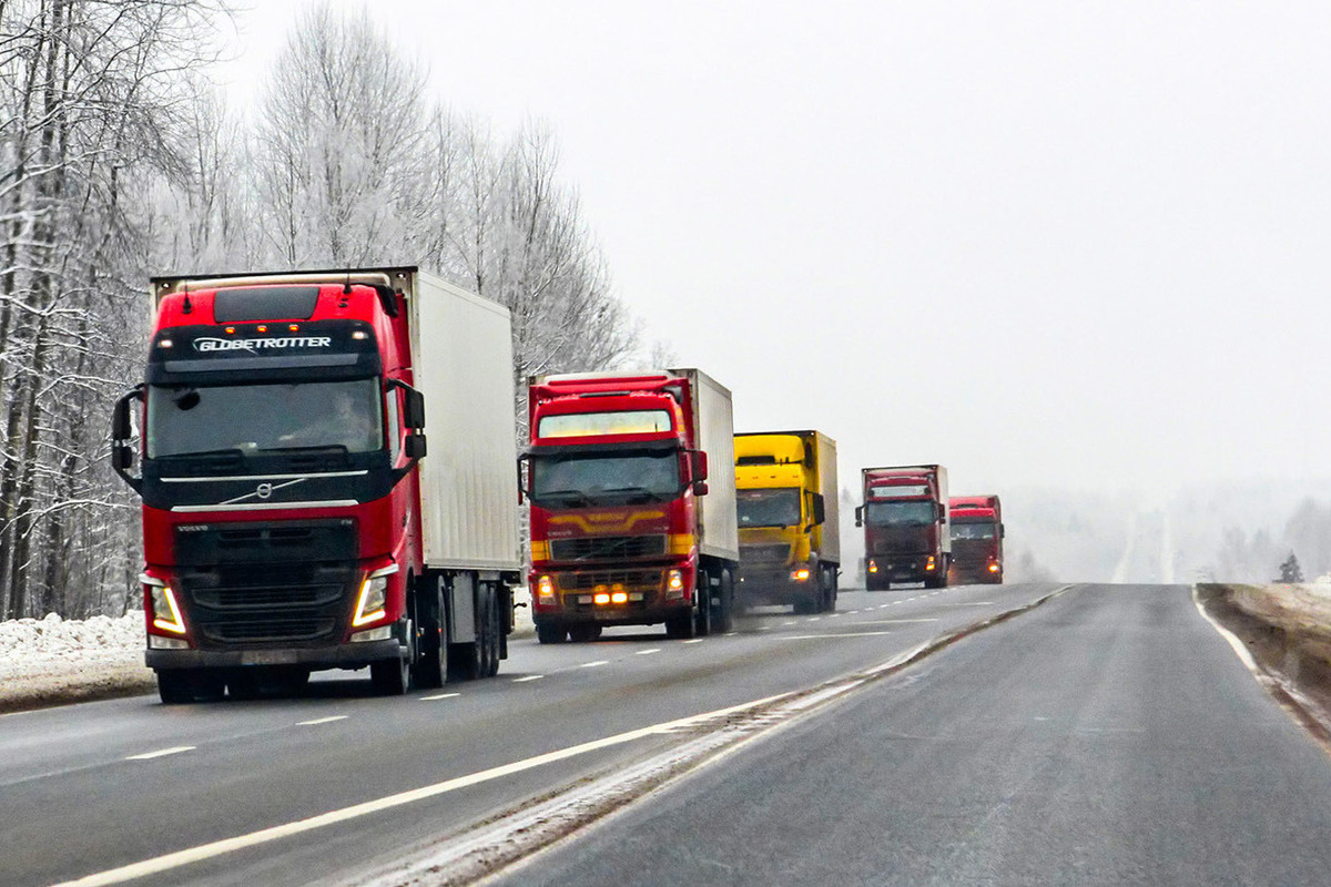 камазы, дорога, трасса, камеры, скорость, движение