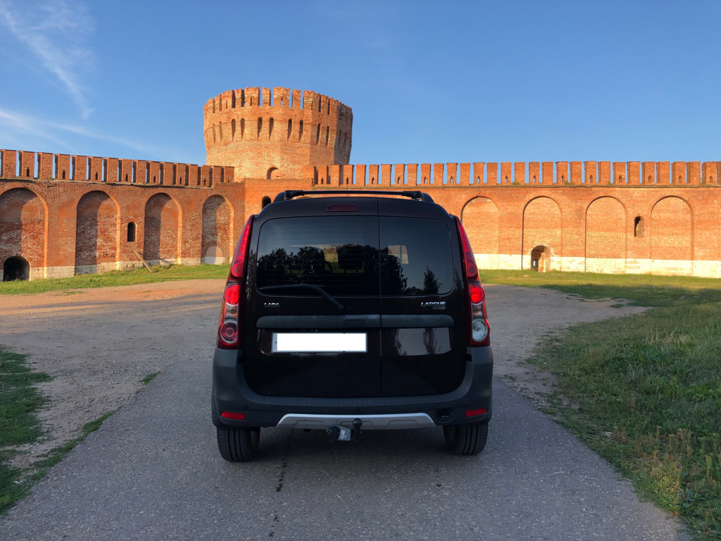 Аренда Lada Largus